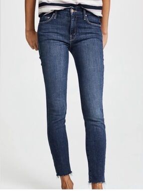 MOTHER Looker Ankle Fray in Girl Crush size 25